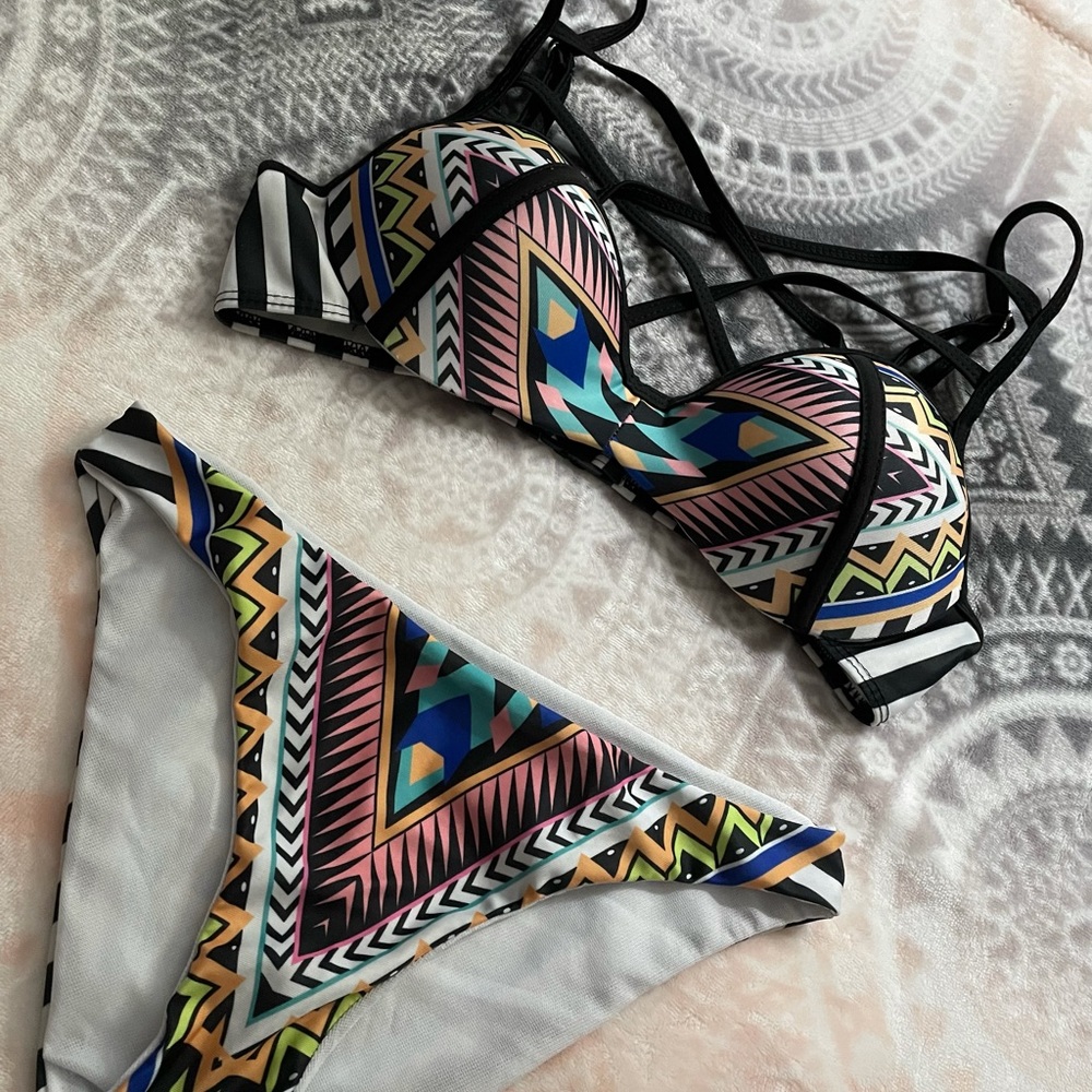 Aztec Colorful Bikini Set - Picture 3 of 9